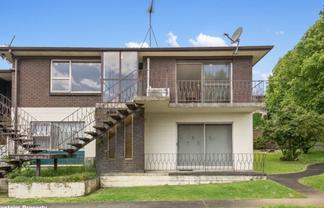 2/1 Onslow Avenue, Epsom