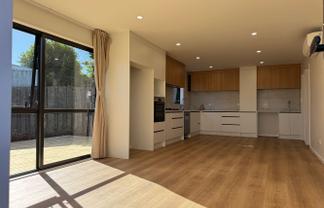 21A Orinda Close, Botany Downs