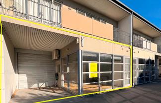 Suit "One Man Band" 60m2* Warehouse/Office
