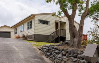 35 Fraser Drive, Feilding