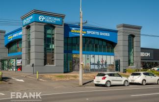 166 Moorhouse Avenue  Fully Fitted Office with Ample Parking