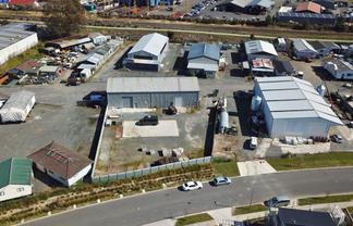 Warehouse and Secure Yard
