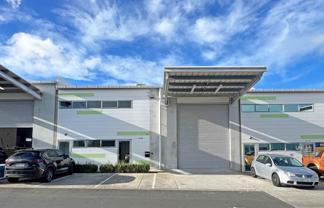 PREMIUM WAREHOUSING AVAILABLE
