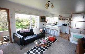4/143 Point Chevalier Road, Point Chevalier