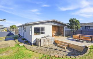60 Hinau Street, Castlecliff