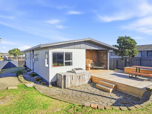 60 Hinau Street, Castlecliff