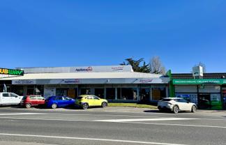 Large format retail with profile