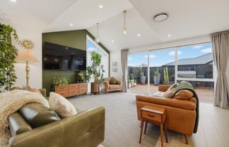 4 Olearia Lane, Woodend