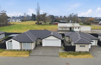 4 Olearia Lane, Woodend