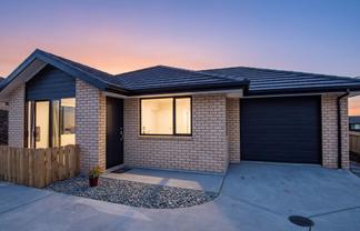 2 Suncrest Lane, PORT WHANGAREI