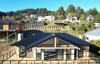 2 Theomin Close, NORTH EAST VALLEY