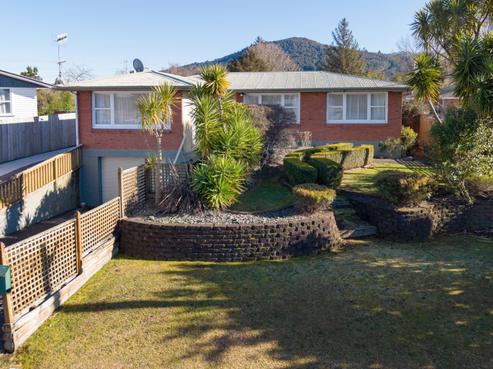 41 Mount View Drive, Mangakakahi