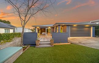 14 Wyoming Avenue, Murrays Bay