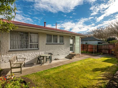 1/582 Gloucester Street, Linwood