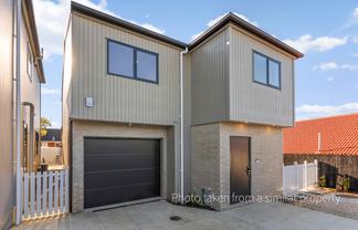 6B Edendale Road, Somerville