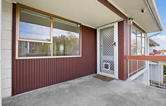 8/134 Church Street, Otahuhu