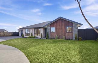 16 Cam Mill Place, Rangiora