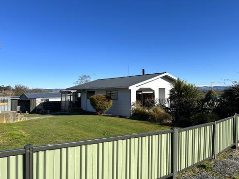 2 Wangaloa Road, Kaitangata