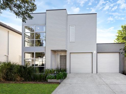 12 Phar Lap Crescent, Takanini