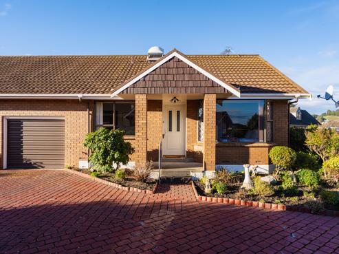 1F Cornish Lane, Mosgiel