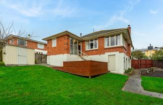 7a Avenue Road, West End