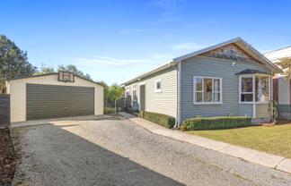 47 Dickens Street, Addington