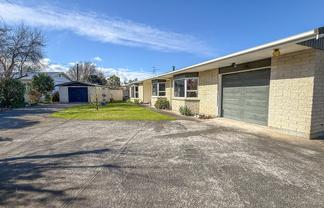 65 Park Road, Carterton