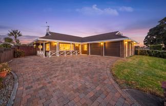 12 Hadley Wood Drive, Wattle Downs