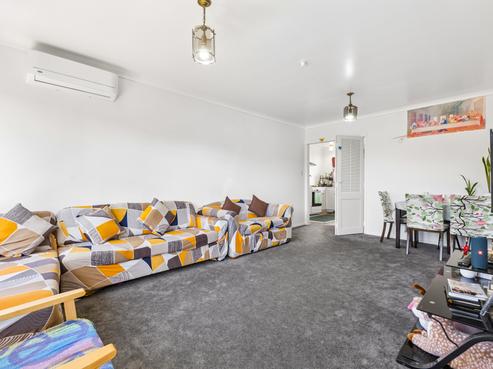 2/238 Shirley Road, Papatoetoe