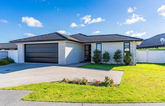 1 Te Akau Place, One Tree Point
