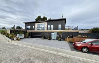 17 Rex's Way, Green Island