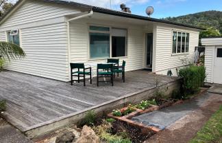 52 Waiwera Road, Waiwera