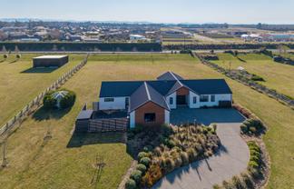 37 Silver Peaks Drive, West Melton