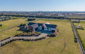 37 Silver Peaks Drive, West Melton