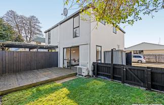 4/96 Poulson Street, Addington