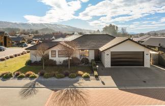 12 Neason Place, Cromwell