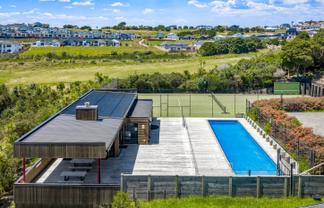 8 Discovery Drive, Gulf Harbour