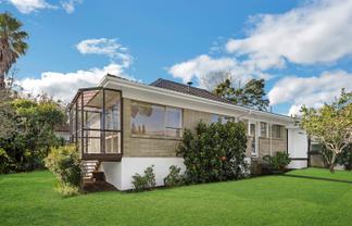 Flat 1/132 Hutchinsons Road, Bucklands Beach