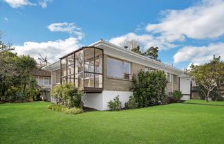 Flat 1/132 Hutchinsons Road, Bucklands Beach