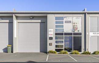 125sqm industrial – immaculate