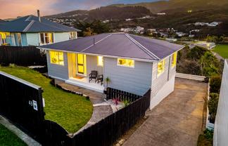 49 Handyside Street, Tawa