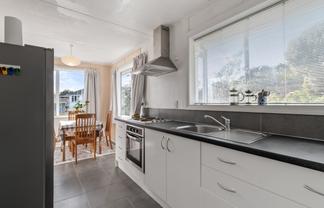 11 Ryan Grove, Tawa