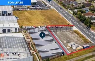 ROAD FRONT YARD SPACE FOR LEASE