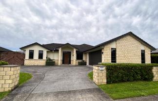 16 Moonlight Drive, Rototuna North