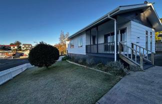 1 Birch Hill Place, Dinsdale