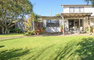139D Welcome Bay Road, Welcome Bay