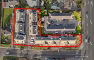 ACCOMMODATION CASH FLOW  LARGE FREEHOLD
