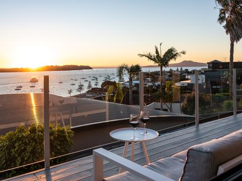 12 Bucklands Beach Road, Bucklands Beach