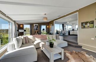304 York Road, Midhirst