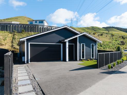 131 Melksham Drive, Churton Park